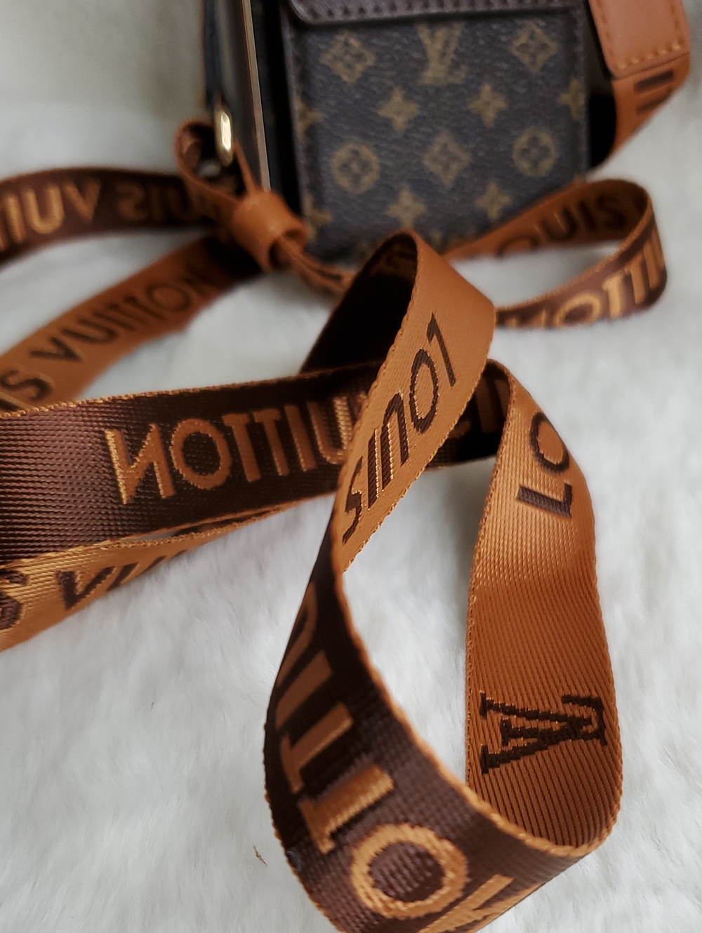 Lv 14 PRO MAX Monogram Brown Phone Crossbody with Branded Strap - Picture 8 of 8